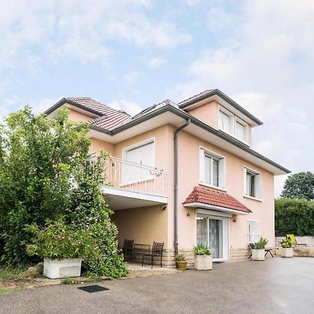 Appartement Independant En Maison A 15 Min De Lyon Saint-Symphorien-dʼOzon Eksteriør bilde